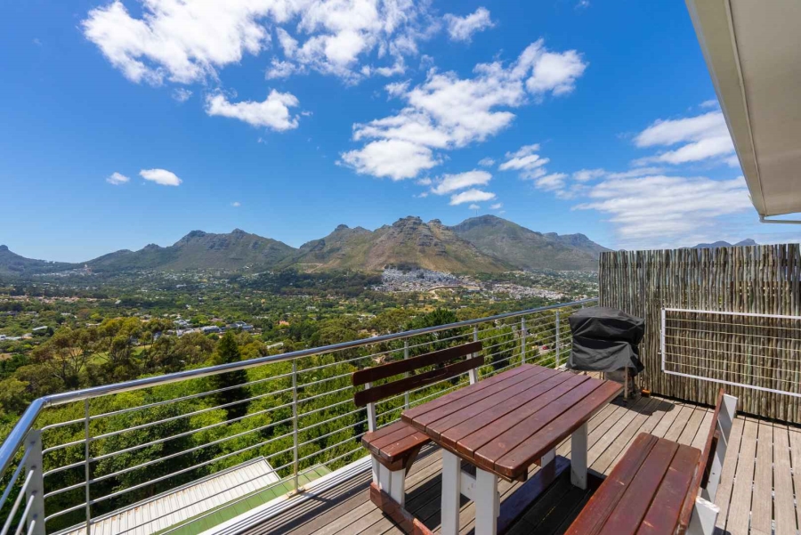 8 Bedroom Property for Sale in Mount Rhodes Western Cape